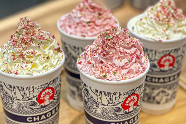 加盟霸王茶姬,开启财富之门,成就你的商业梦想 加盟霸王茶姬,开启财富之门,成就你的商业梦想